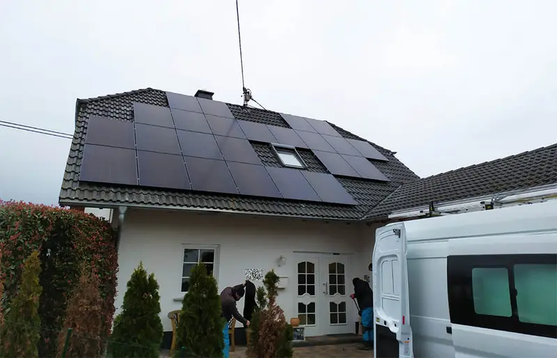 Photovoltaikanlage auf einem Wohnhaus in Koblenz